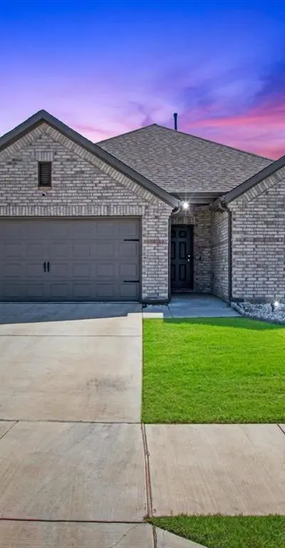 3541 Redbud Flower Trail, Prairie Ridge TX 76084