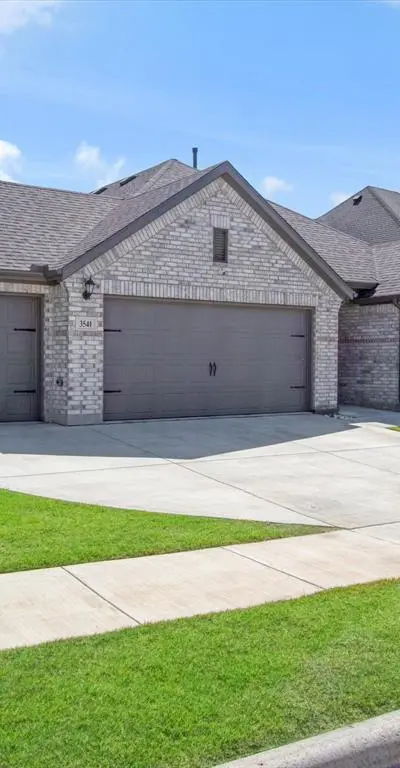 3541 Redbud Flower Trail, Prairie Ridge TX 76084 - Photo 2