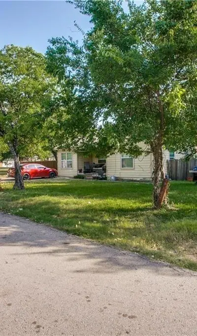 6922 Mohawk Drive, Dallas TX 75235 - Photo 3