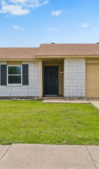 5620 Perrin Street, The Colony TX 75056