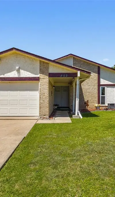 802 Via Balboa, Mesquite TX 75150