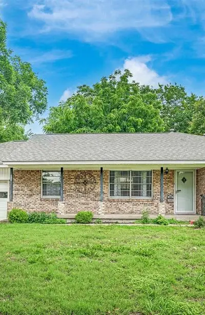 617 Ranier Circle, Garland TX 75041