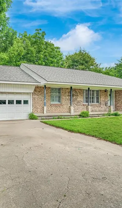 617 Ranier Circle, Garland TX 75041 - Photo 2