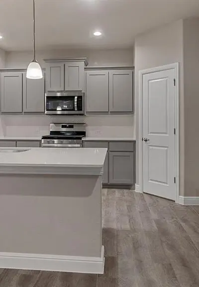 1437 CANTERBURY Trail, DeSoto TX 75115 - Photo 4