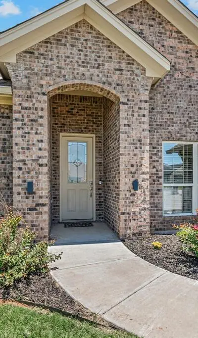 3201 White Horse Drive, Granbury TX 76049 - Photo 2