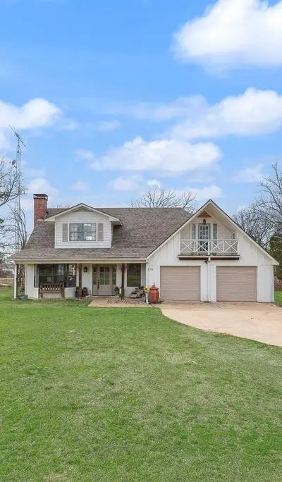 170 Rs County Road 3326, Emory TX 75440