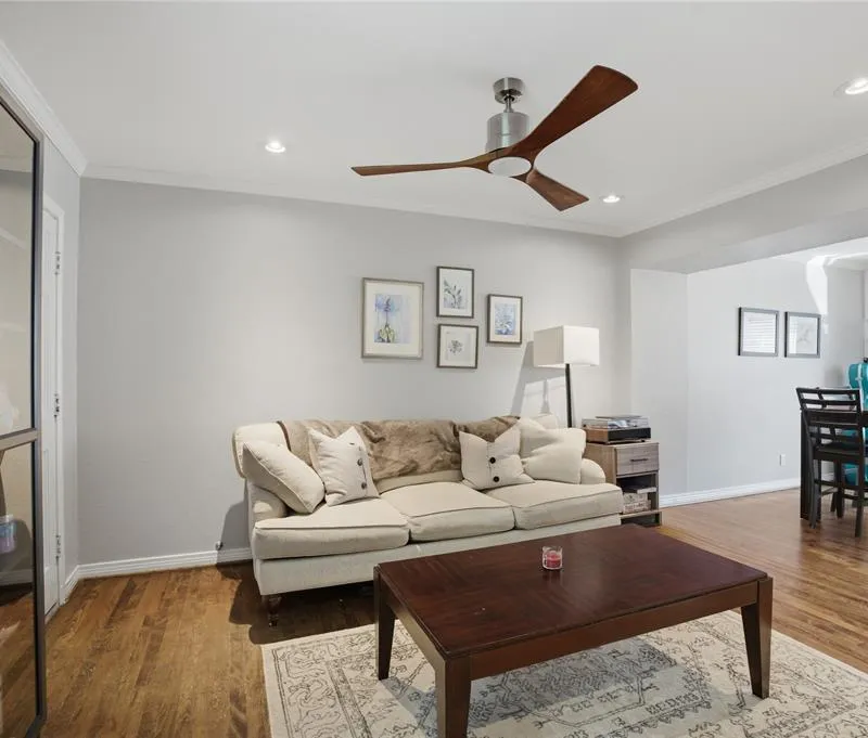 6422 Bordeaux Avenue, Dallas TX 75209
