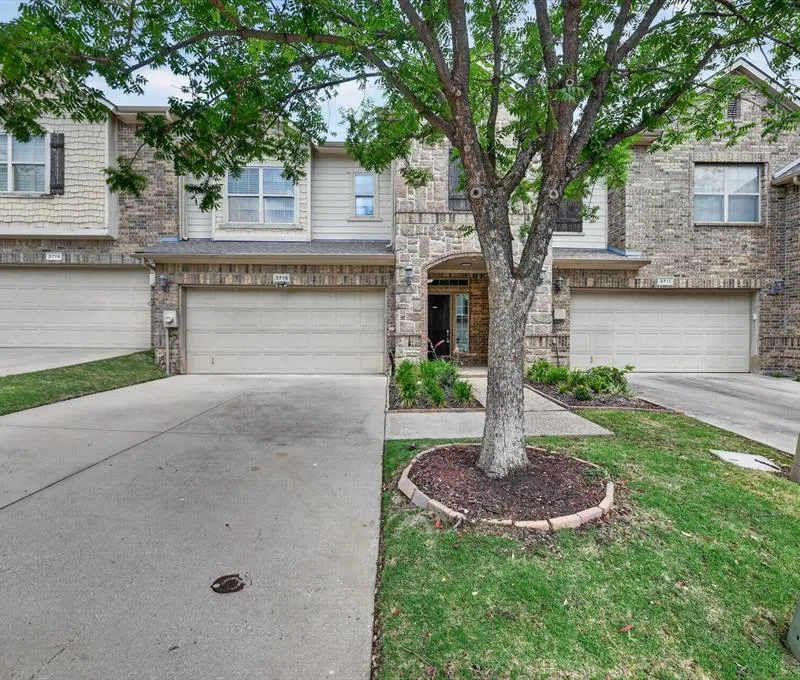 3715 Sicily Street, Irving TX 75038