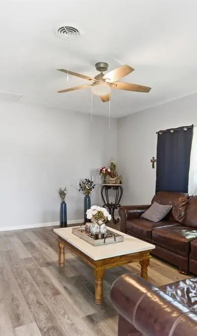 401 W Mesquite Street, Gunter TX 75058 - Photo 5