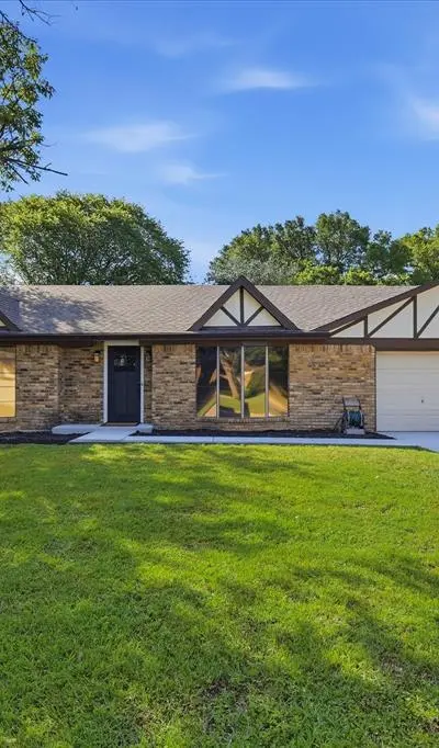 1029 Summerplace Lane, Southlake TX 76092 - Photo 2