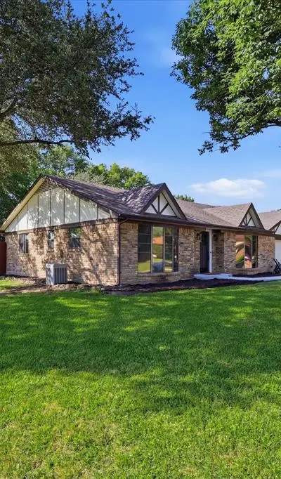 1029 Summerplace Lane, Southlake TX 76092 - Photo 4