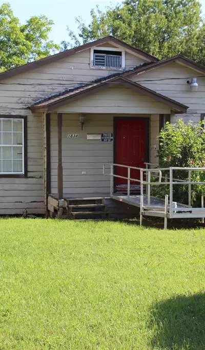 1834 Leath Street, Dallas TX 75212