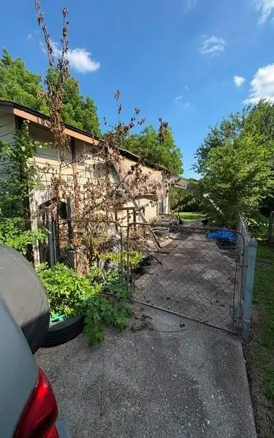 1834 Leath Street, Dallas TX 75212 - Photo 2
