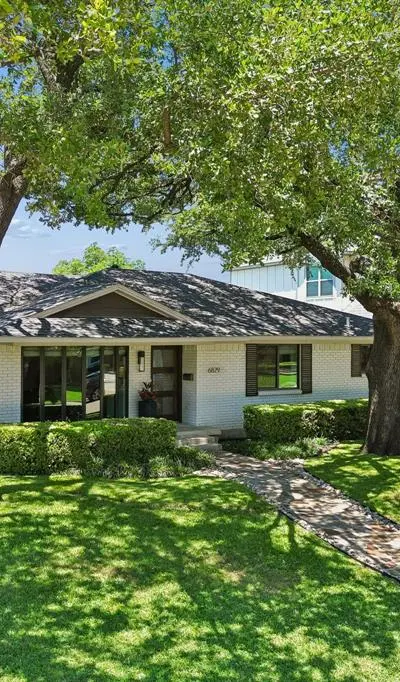 6829 Santa Maria Lane, Dallas TX 75214 - Photo 3