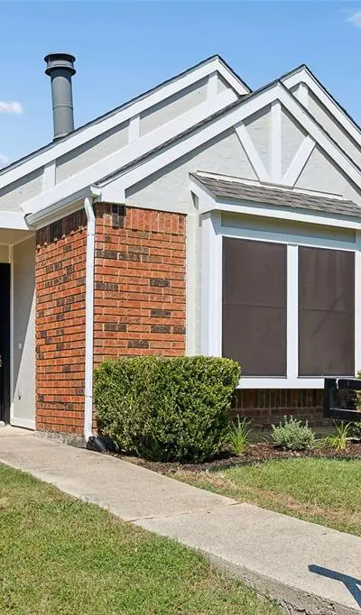 213 Teakwood Lane, Lewisville TX 75067