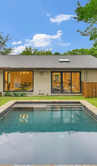 6943 Prestonshire Lane, Dallas TX 75225 - Photo 3
