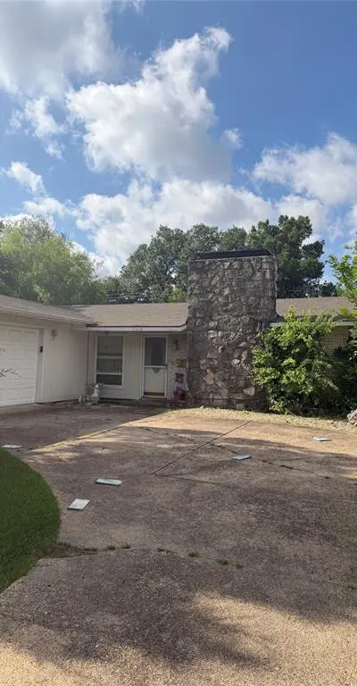 3210 Saint Croix Drive, Dallas TX 75229