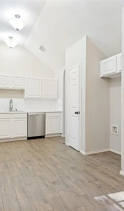 4712 Mount Hood Road, Fort Worth TX 76137 - Photo 5
