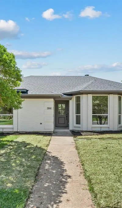 425 Marseille Drive, Hurst TX 76054