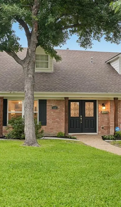 328 Oakcrest Drive, Richardson TX 75080