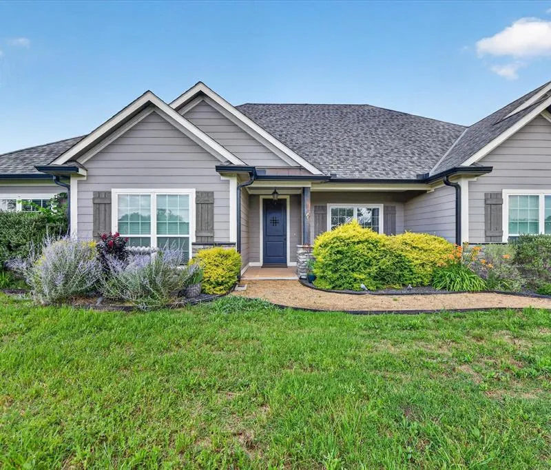 18020 Cindys Lane, Justin TX 76247