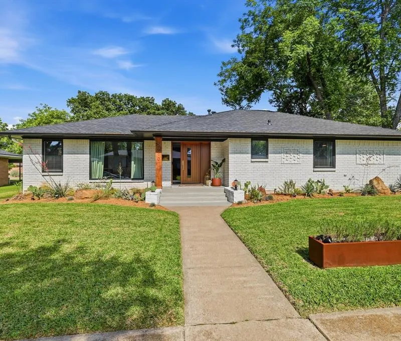 3910 Mobile Drive, Garland TX 75041