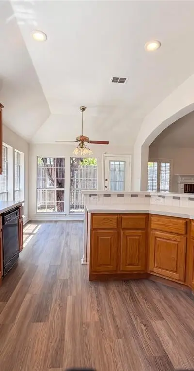 2817 Ingram Drive, Grand Prairie TX 75052 - Photo 2
