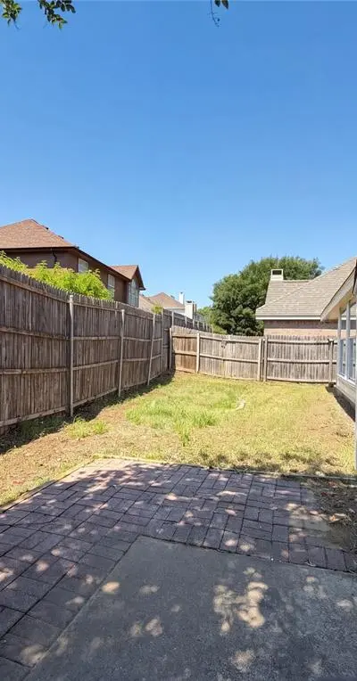 2817 Ingram Drive, Grand Prairie TX 75052 - Photo 5