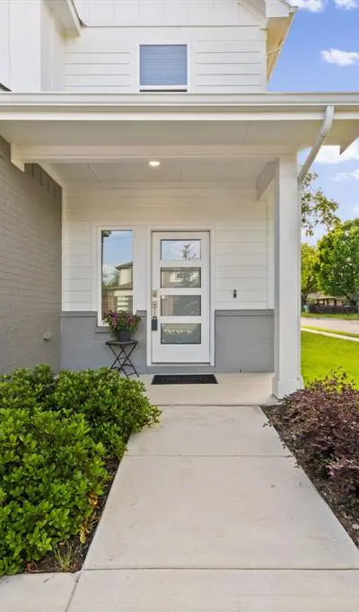 3367 Conroe Street, Dallas TX 75212 - Photo 4