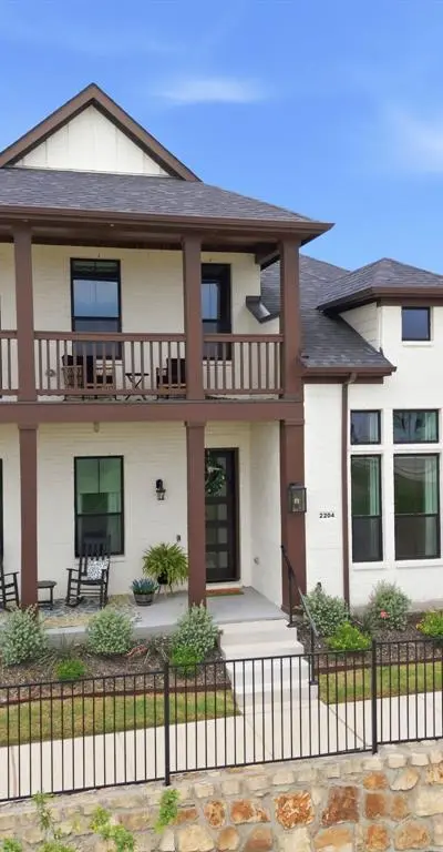2204 Sternpost Mews, Rowlett TX 75088