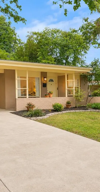 6723 Santa Anita Drive, Dallas TX 75214 - Photo 3