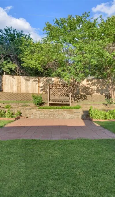 2611 Mintwood Place, Arlington TX 76016 - Photo 3