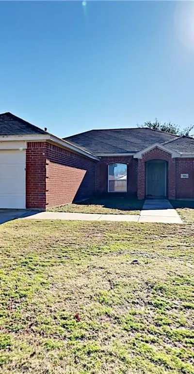 960 Crowder Drive, Crowley TX 76036