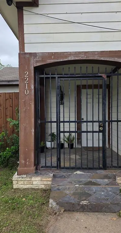 2210 Eugene Street, Dallas TX 75215 - Photo 4