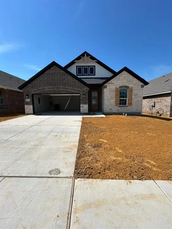 3522 Helena Street, Gainesville TX 76240
