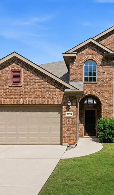 8124 Black Sumac Drive, Fort Worth TX 76131