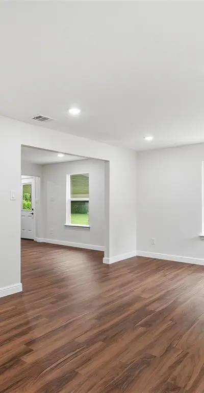 706 Emery Street, Denton TX 76201 - Photo 2