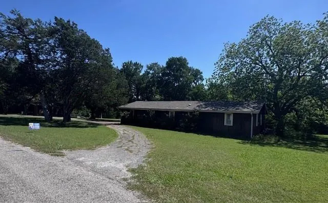 698 Mimosa Drive, Pottsboro TX 75076