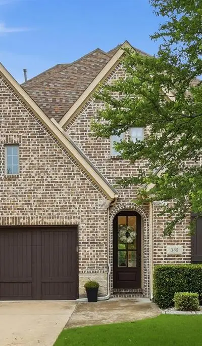 342 Hill Creek Lane, Grapevine TX 76051