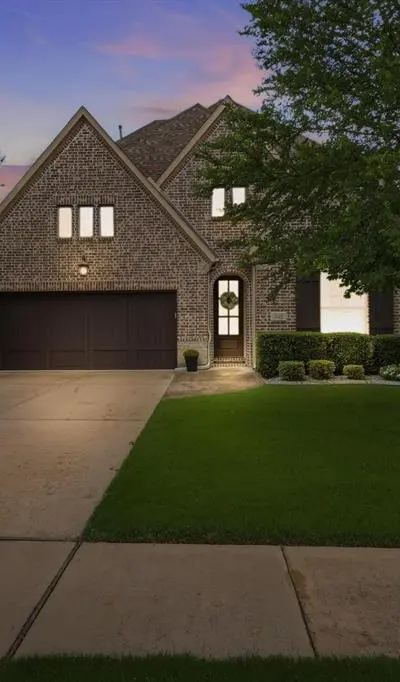 342 Hill Creek Lane, Grapevine TX 76051 - Photo 2