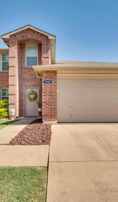 3900 Country Lane, Fort Worth TX 76123