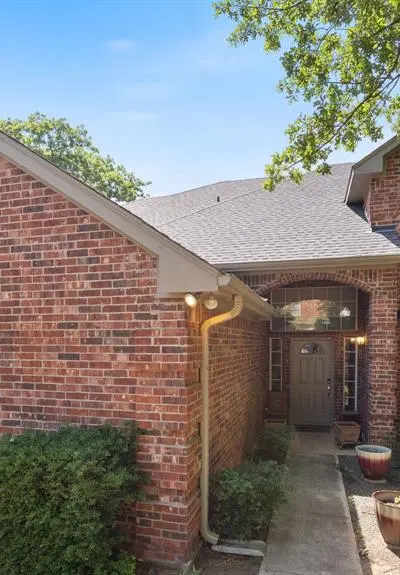 1508 Valley Creek Road, Denton TX 76205 - Photo 2