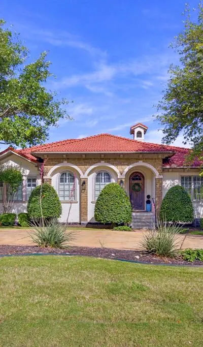 6600 Cherry Hills Drive, Fort Worth TX 76132