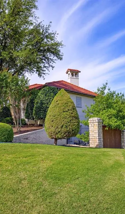 6600 Cherry Hills Drive, Fort Worth TX 76132 - Photo 3