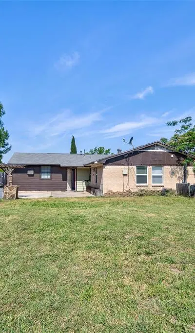 2134 Sequoyah Way, Carrollton TX 75006 - Photo 4