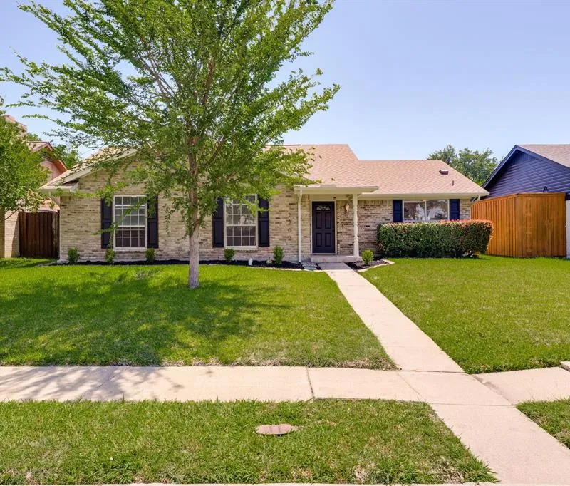 2202 Briarmeadow Drive, Garland TX 75044