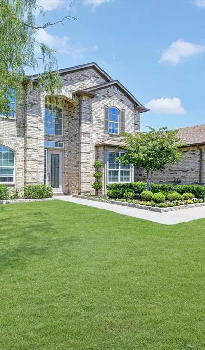 8701 Freeport Drive, Denton TX 76207 - Photo 4