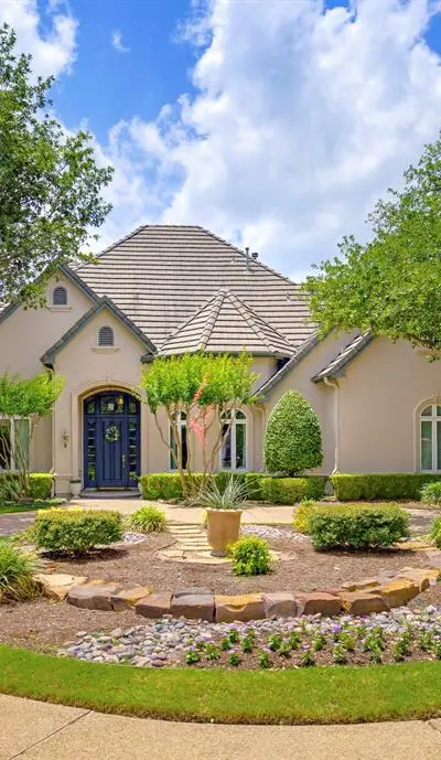 6008 Laurel Valley Court, Fort Worth TX 76132