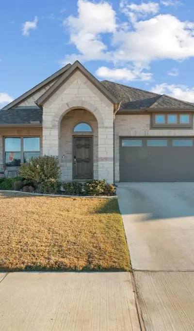 701 Bass Lake Lane, Cleburne TX 76033