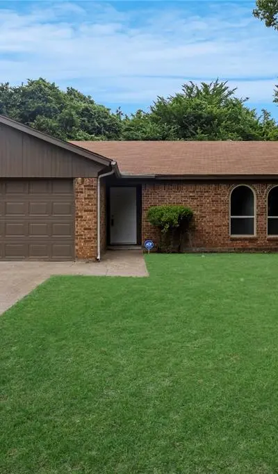 4301 Middlebrook Drive, Arlington TX 76016